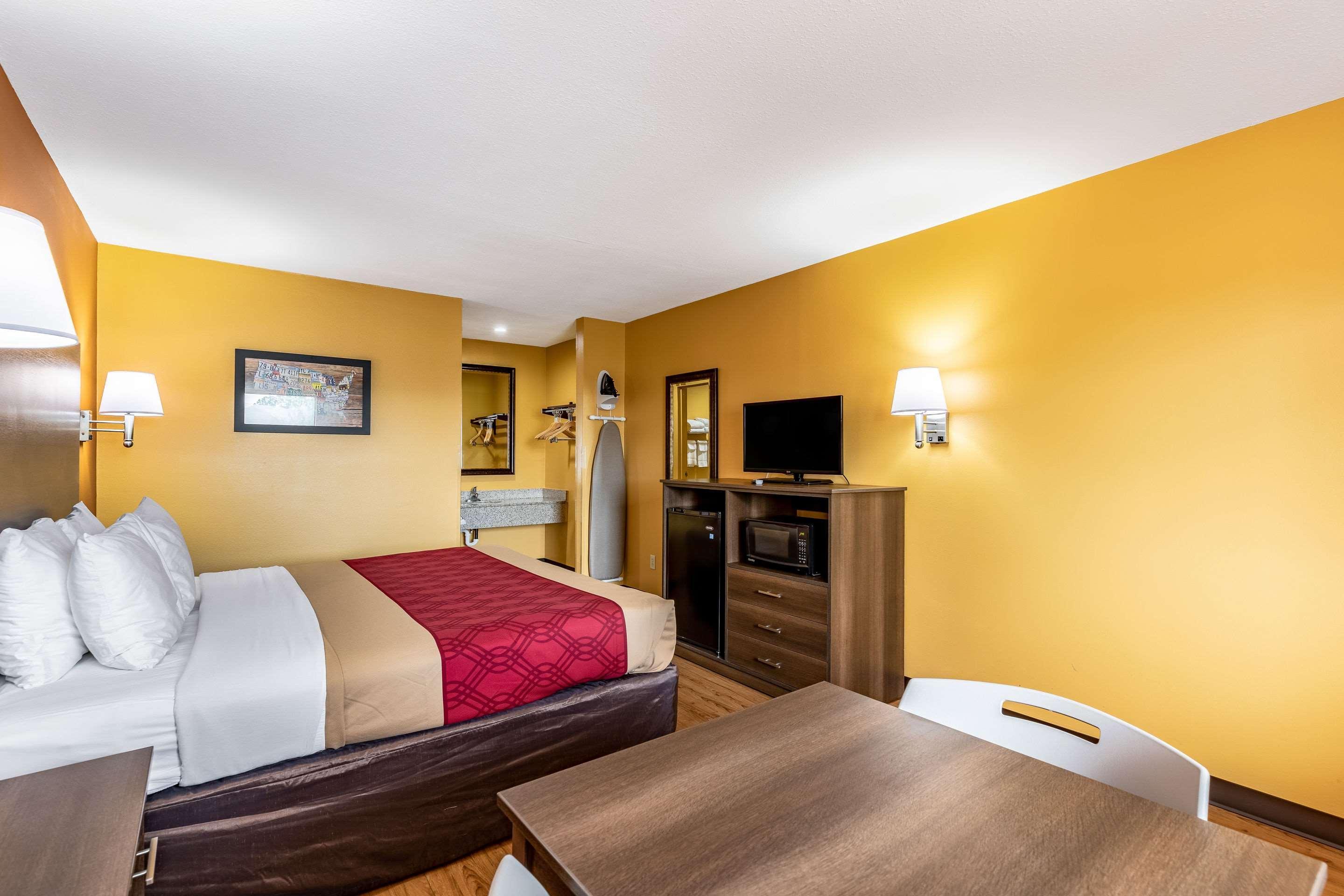 קינגסלנד Econo Lodge מראה חיצוני תמונה