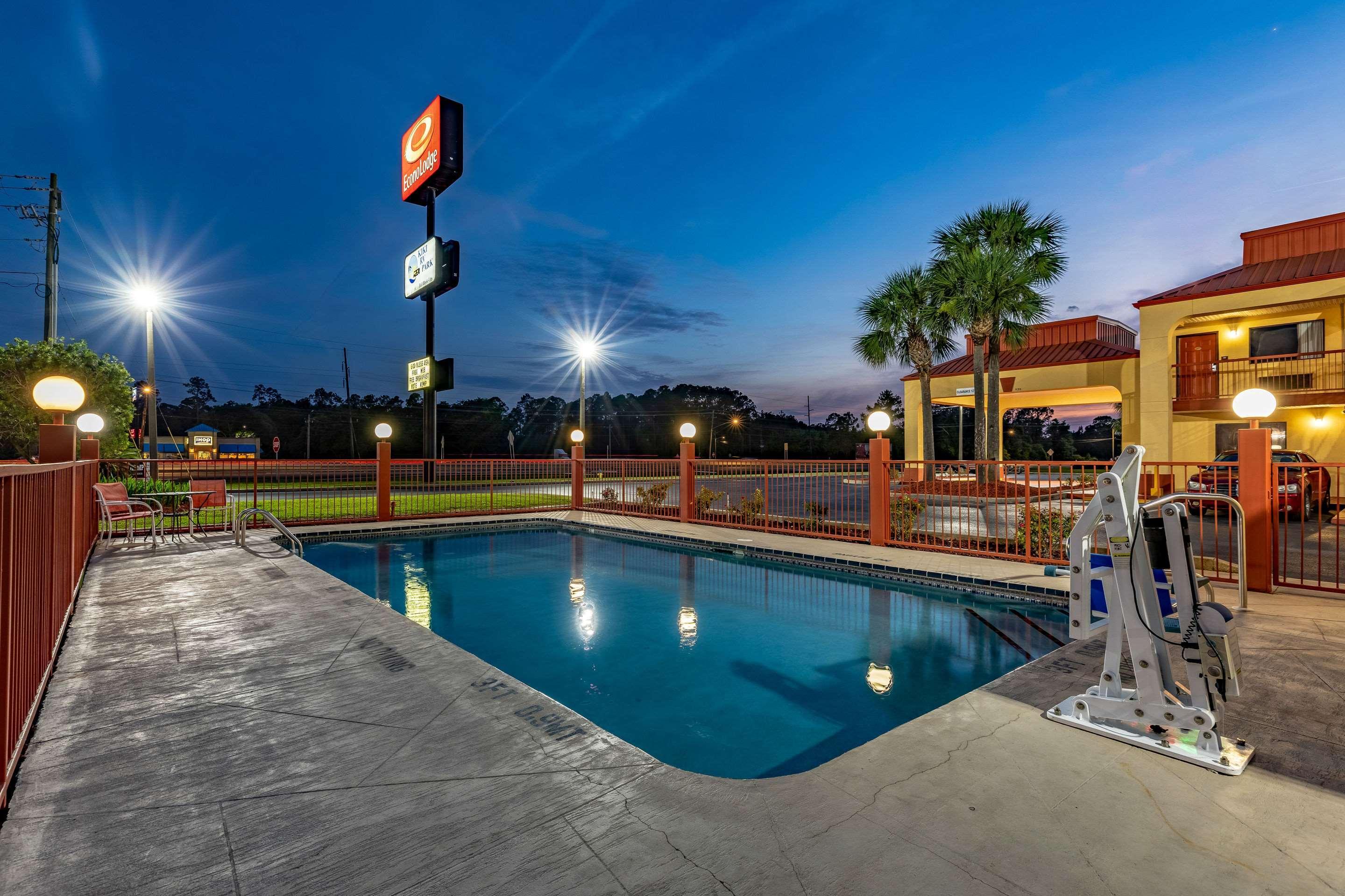 קינגסלנד Econo Lodge מראה חיצוני תמונה